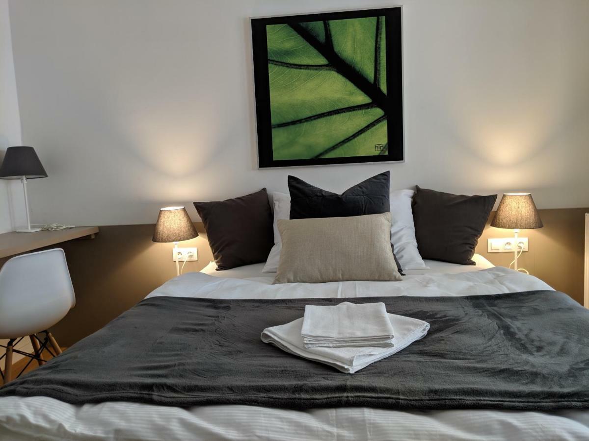 Ap 1 - Apartments 4U Brezinova "Overnight Simply" Hradec Králové المظهر الخارجي الصورة